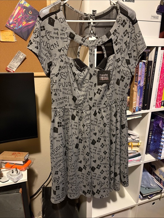 Hot Topic Dresses & Skirts - Hot Topic Gray Harley Quinn Print Cutout Skater Dress